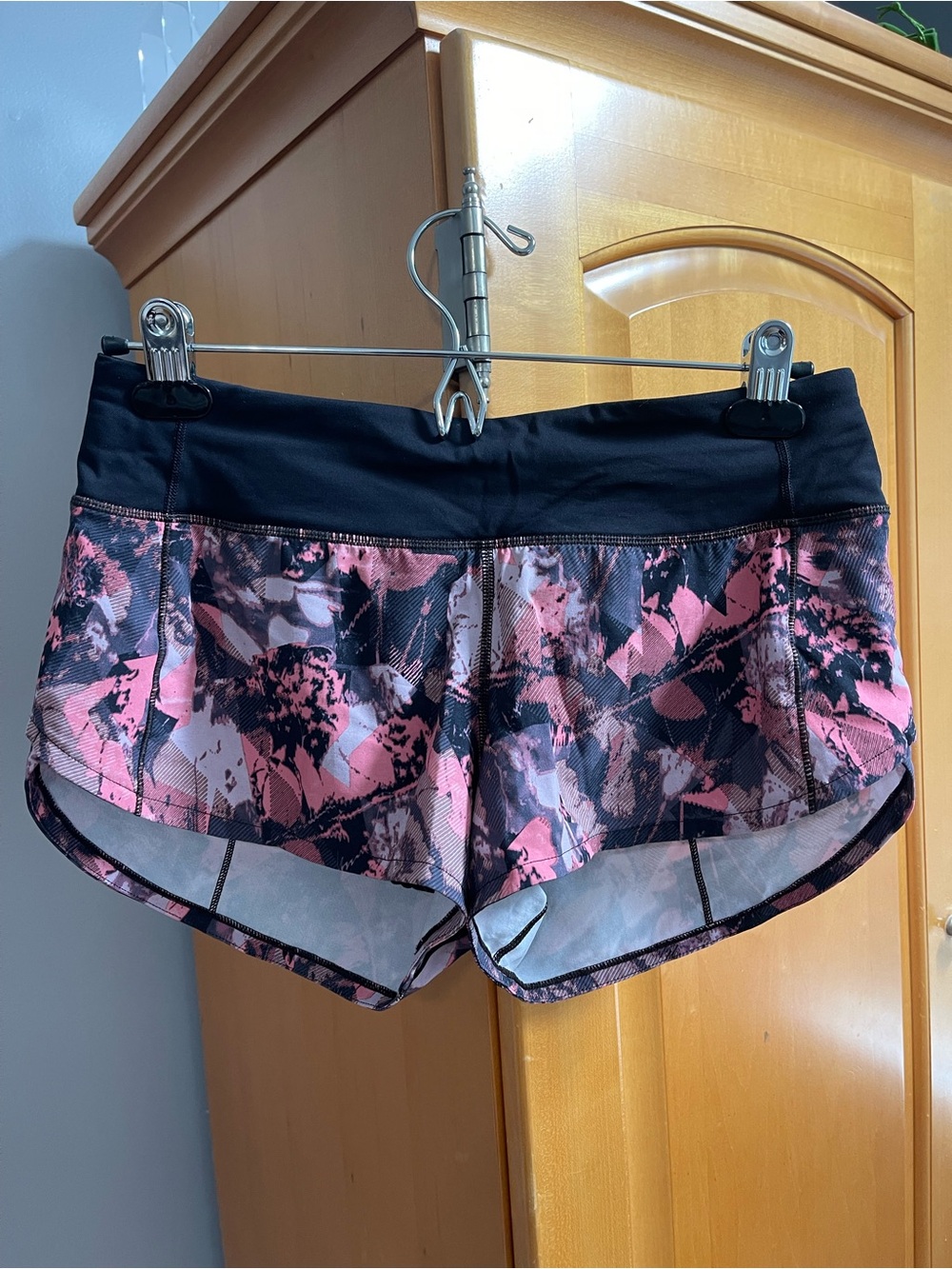 Lululemon Speed Up Shorts (3 Pair) Size 4